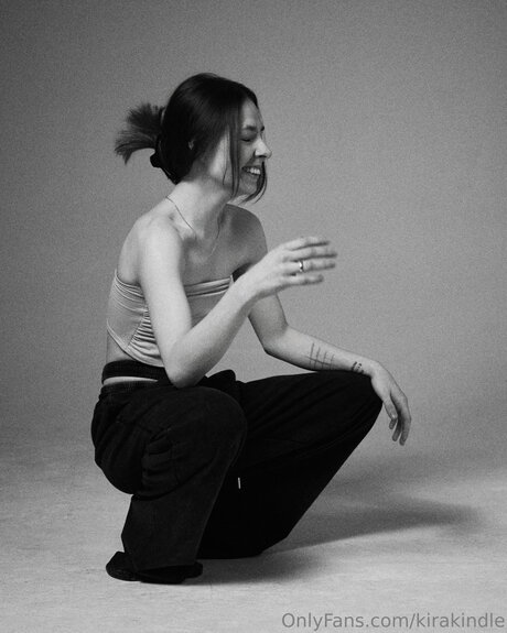 Kirakindle model porn archive
