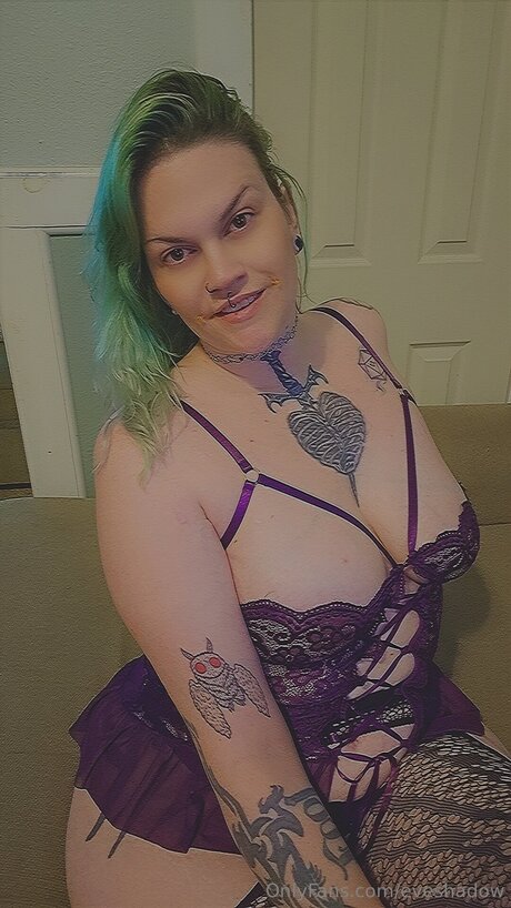 Eveshadow nice model images