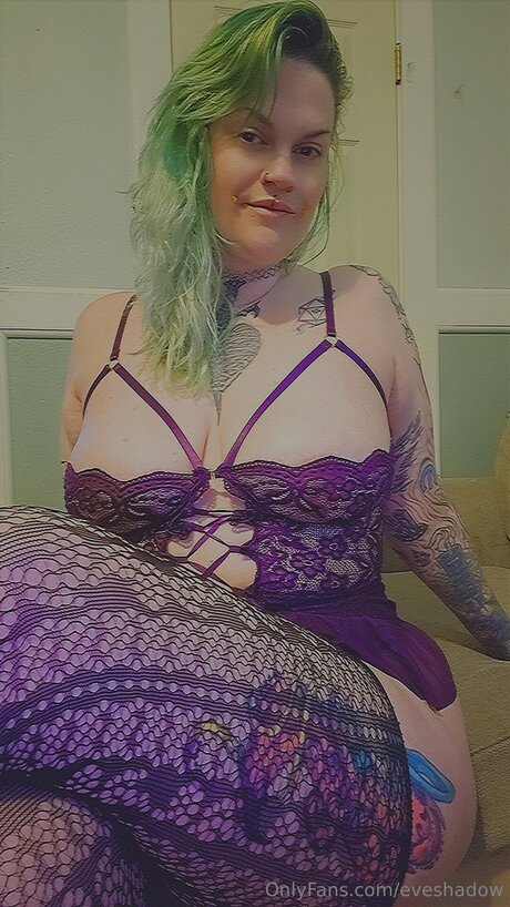 Eveshadow model sex pics