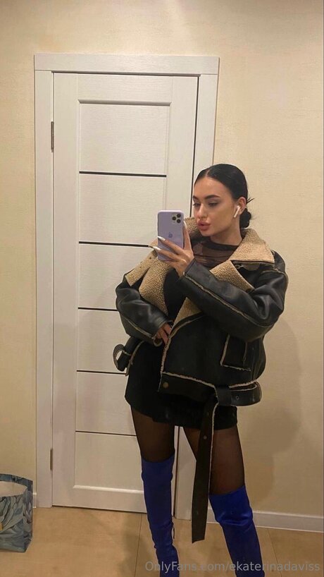 Ekaterinadaviss pornstar img