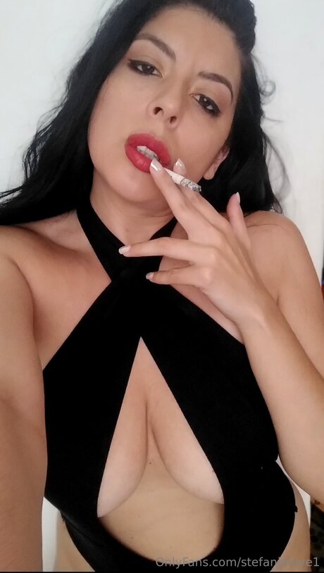 Stefaniaevans model high quality pics