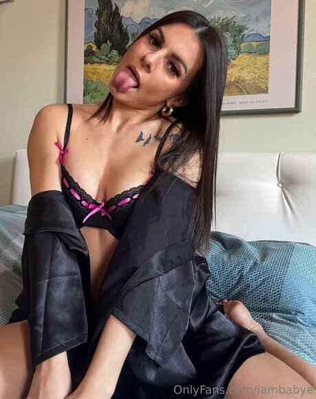 Iambabye hot pornstar photo