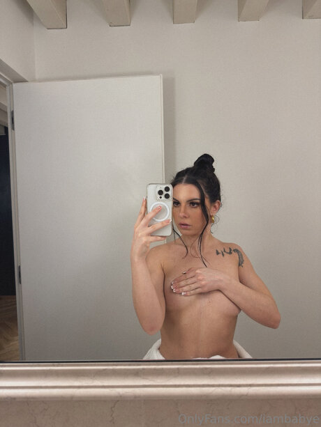 mexican milf onlyfans pornographic photos