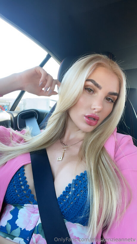 Misskenzieannetv star hd picture