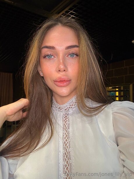 Lilia Ss best star photos