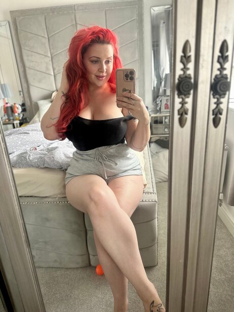 Vanessarosevixen high quality star photo