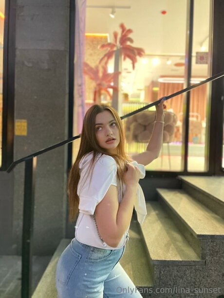 Lina Sunset pornstar xxx image
