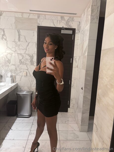 licking pussy onlyfans free sex photo