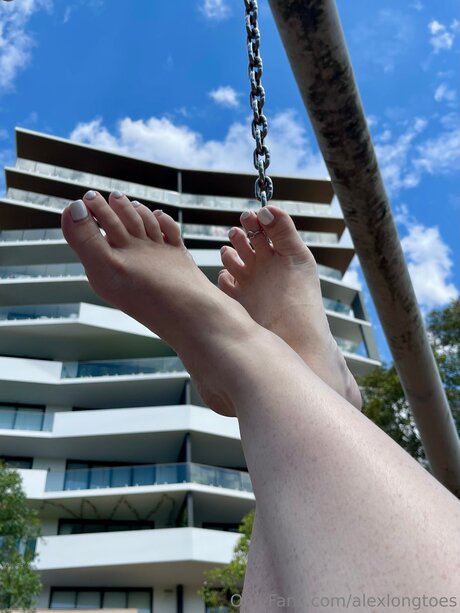 Alexlongtoes Quick model image