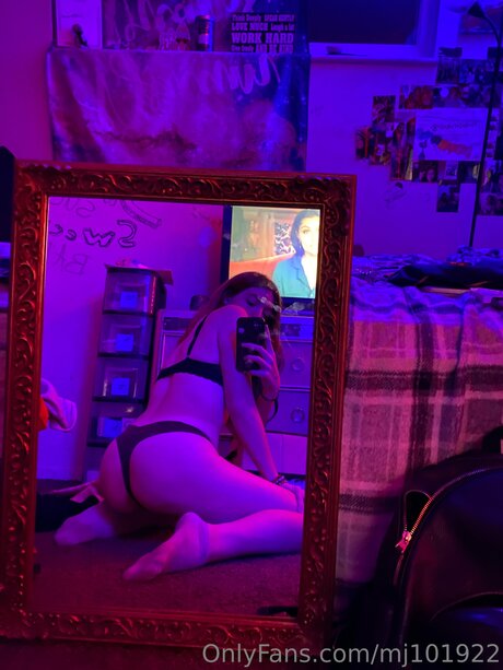 Mj101922 sex star pics