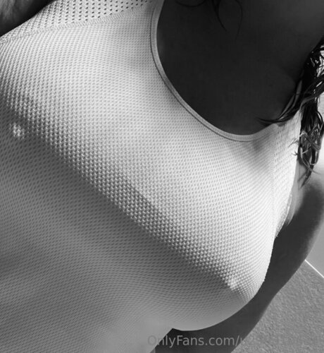 U299310634 hd model images