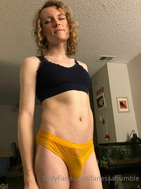 Fanessahumble exclusive model picture