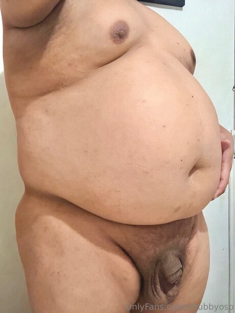 Chubbyoso model erotic picture