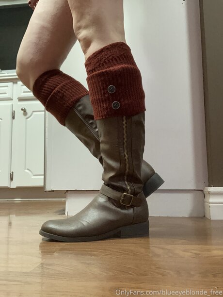 Blueeyeblonde Free hot pornstar photo