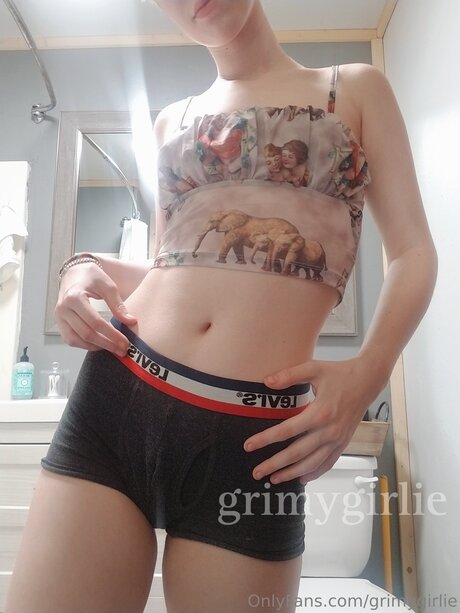 Grimygirlie star images