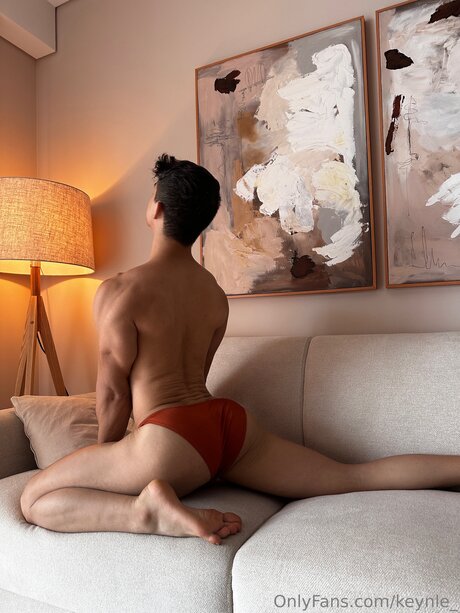 Keynle actress picture