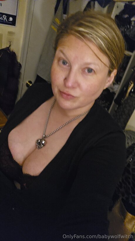 milf yoga onlyfans exclusive img