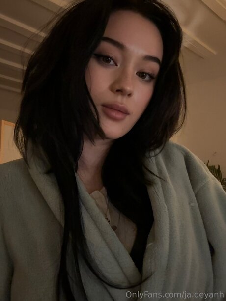 Ja Deyanh nudes model gallery