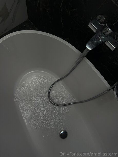 Ameliastorm star free picture