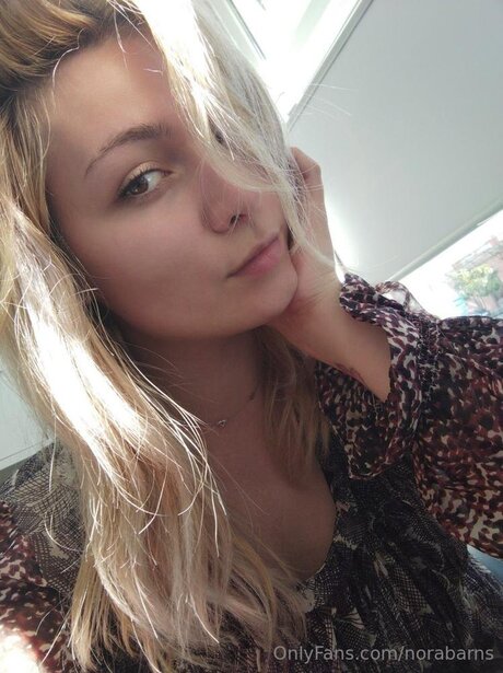 Norabarns model nudes img