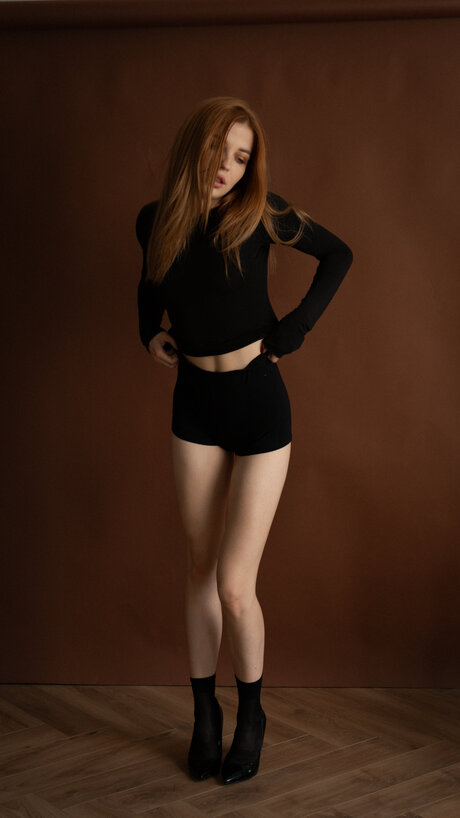 Monikaredfoxx star xxx pics