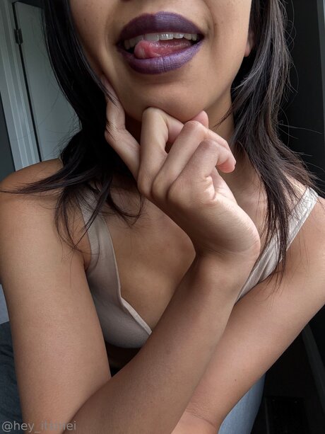 Hey Itsmei Free erotic star image