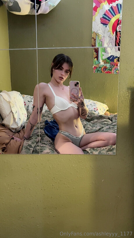 Ashleyyy 1177 model xxx pic