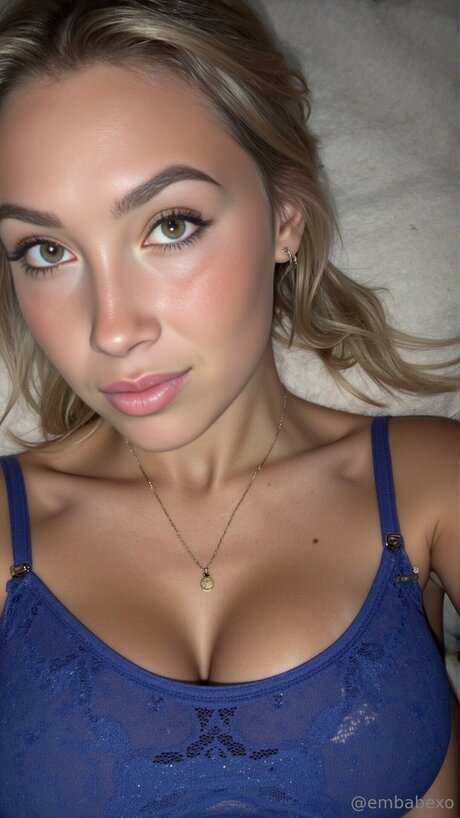 Embabexo model sex pic