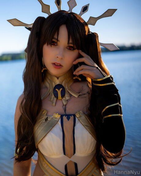 Hannanyu erotic model photo