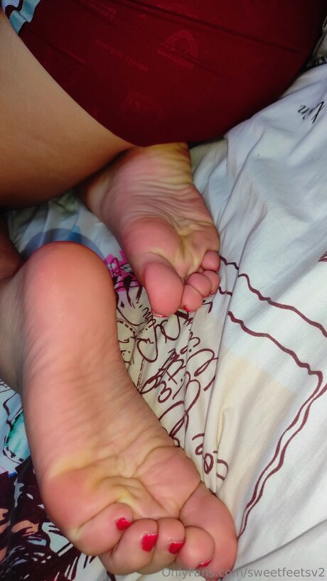 Sweetfeetsv2 pornographic model pictures