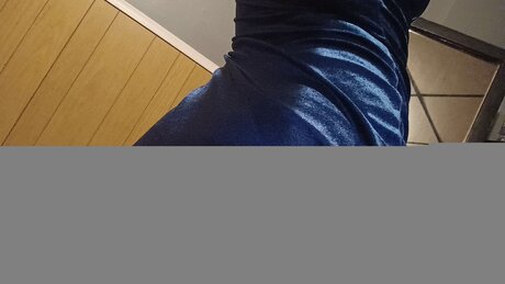 Low3rl3v3l420 model exclusive photos