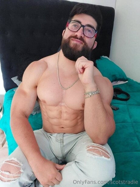 Scotstradie star porn pictures