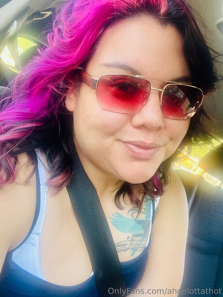 Ahoelottathot star hot image