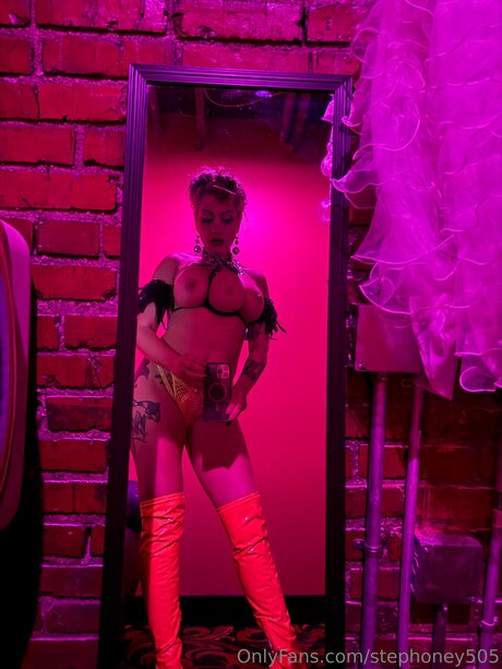 Stephoney505 high quality actress image