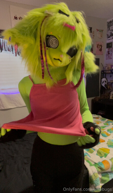 Elliebugs star adult picture