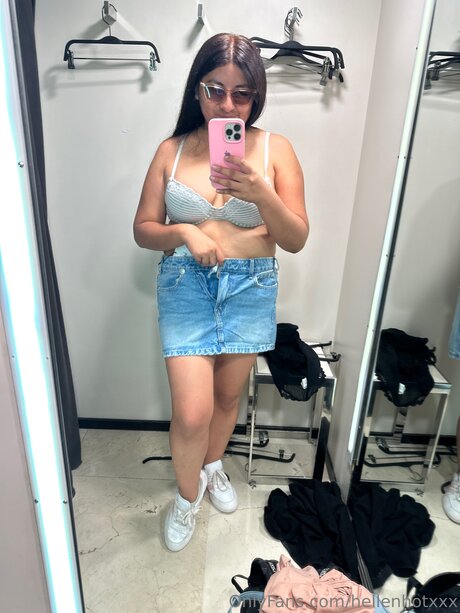 Hellenhotxxx model exclusive galleries