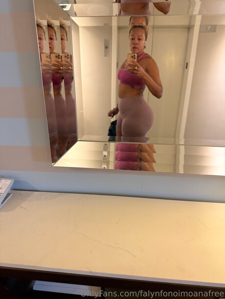 Falynfonoimoanafree pornstar sexy photo