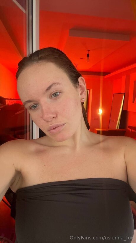 Usienna Fox pornstar sex pics