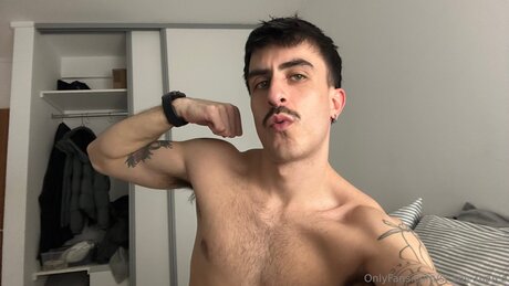 Si Soy Marco sexy model galleries