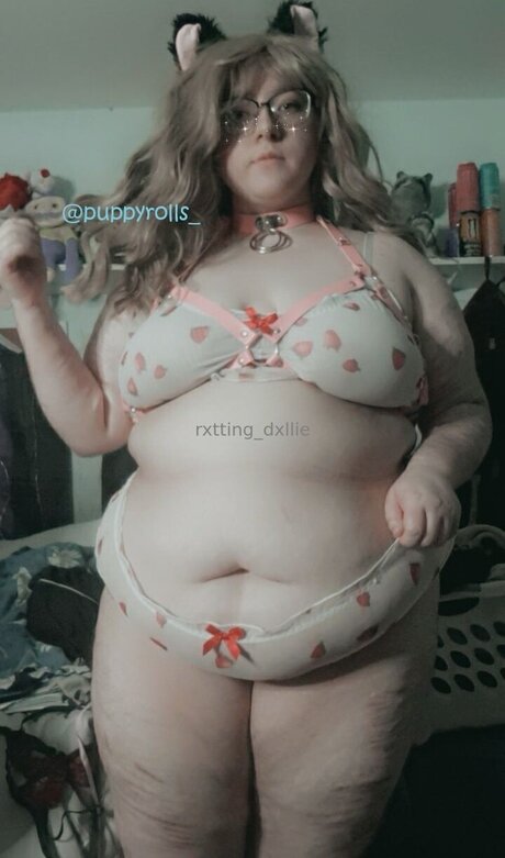 Puppyrolls naked model archive