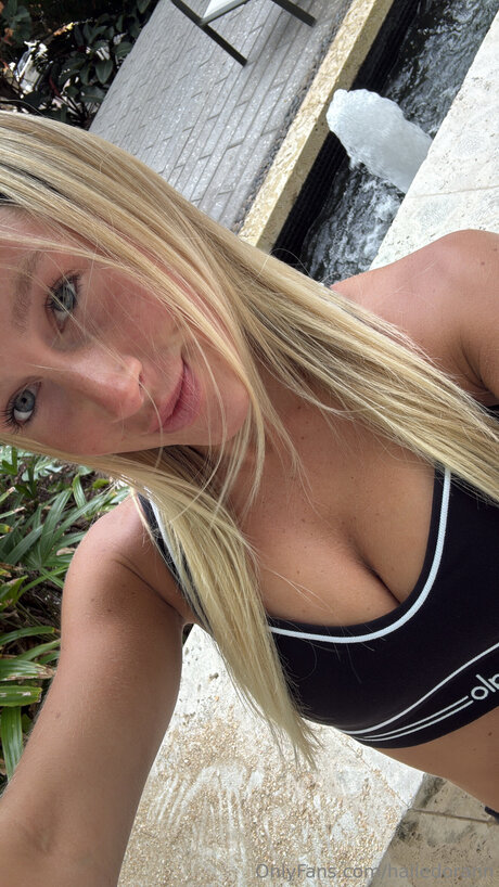 Halledorann adult actress image