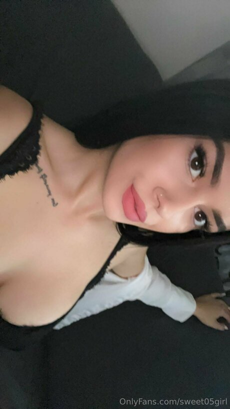 Sweet05girl model pretty gallery