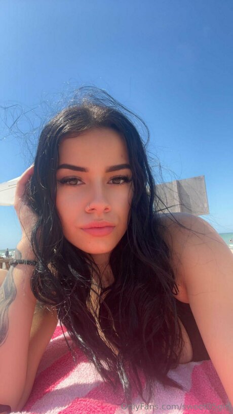 Sweet05girl model free img