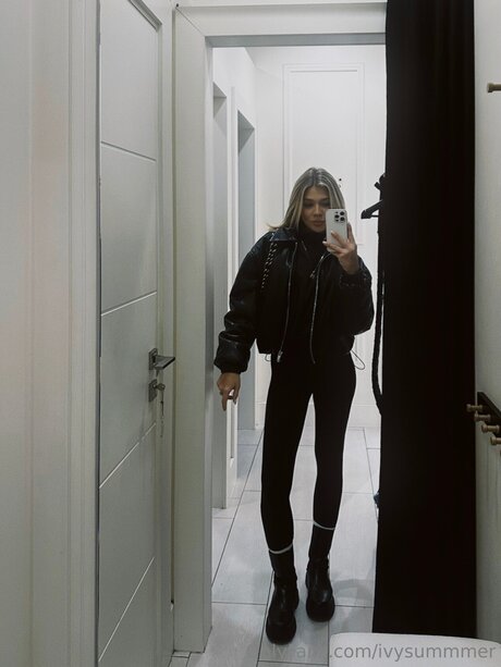 swimming pool onlyfans top pics