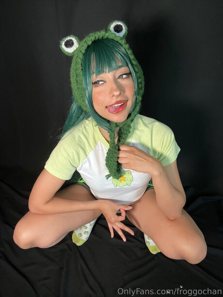 Froggochan xxx pornstar picture