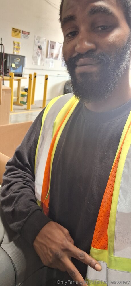 cute onlyfans naked pictures