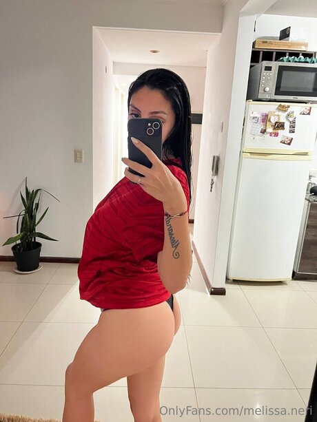 Melissa Neri star perfect image