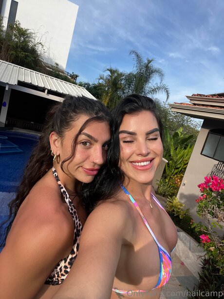 Hail Fitgirl sexy actress galleries