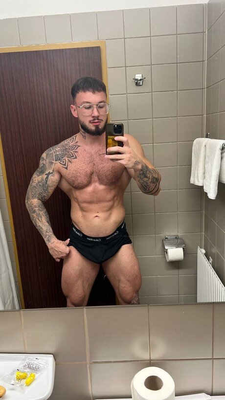 Gordon Sam free pornstar pics