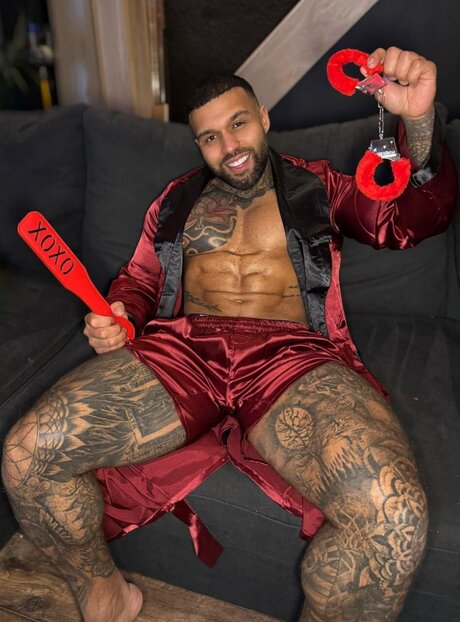 lesbian feet onlyfans free porn gallery